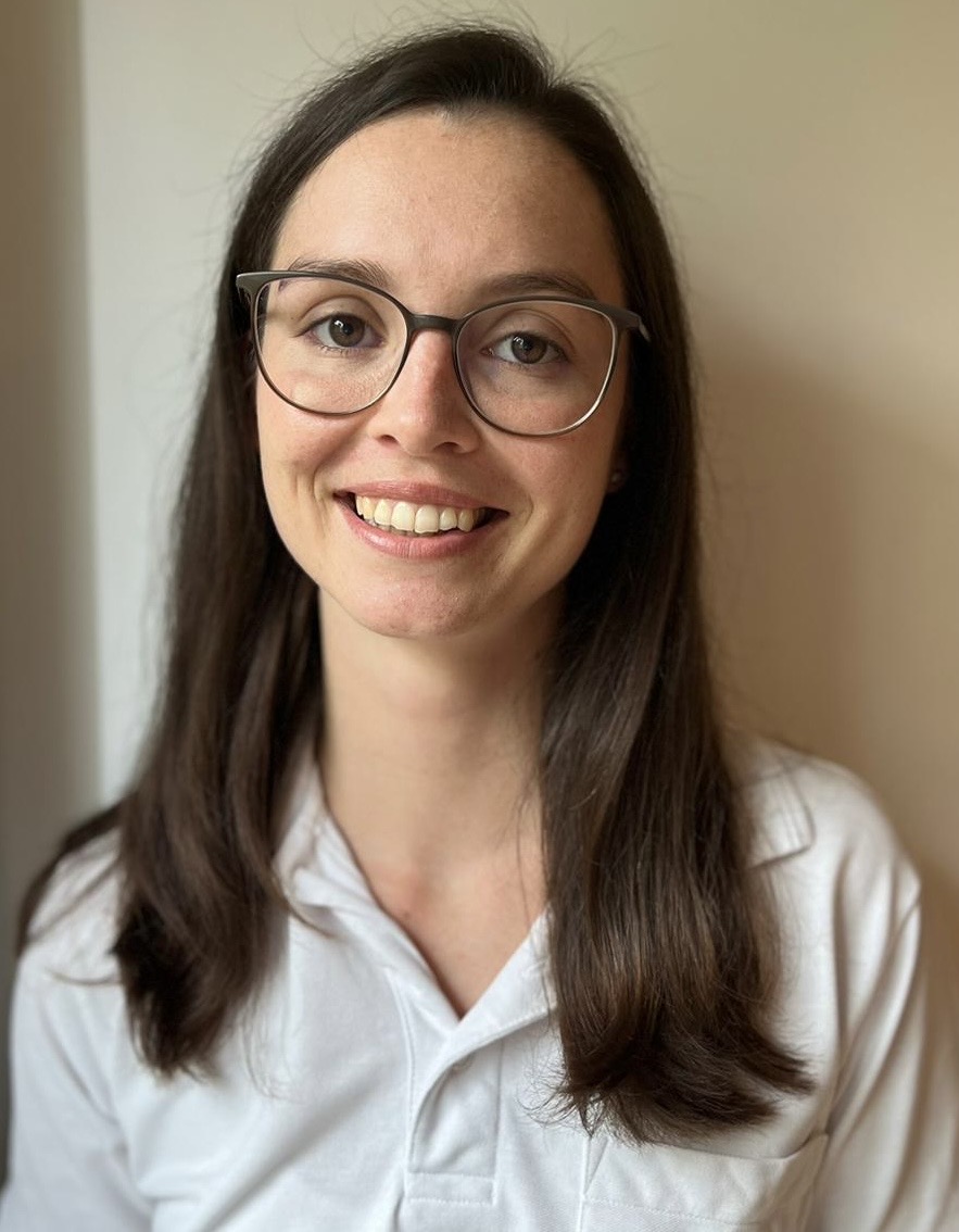 Dr. Julia Engel